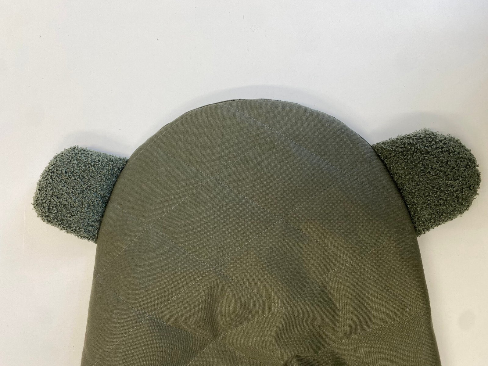 Užvalkalas Babybjorn gultukui (tamsiai žalias su auselėmis) - Image 4