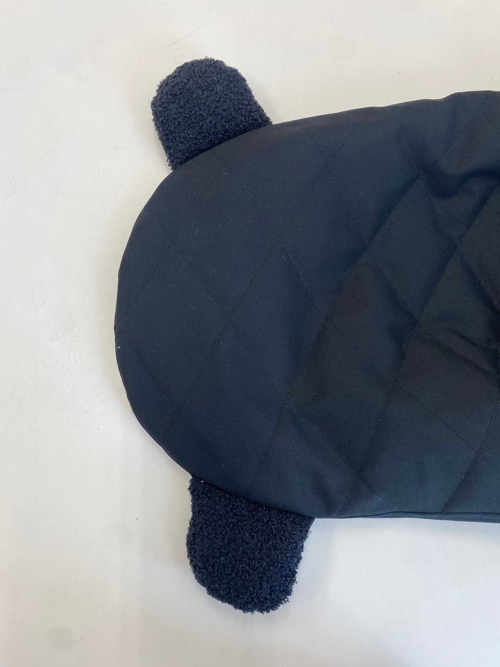 Užvalkalas Babybjorn gultukui (juodas su ausytėmis) - Image 4